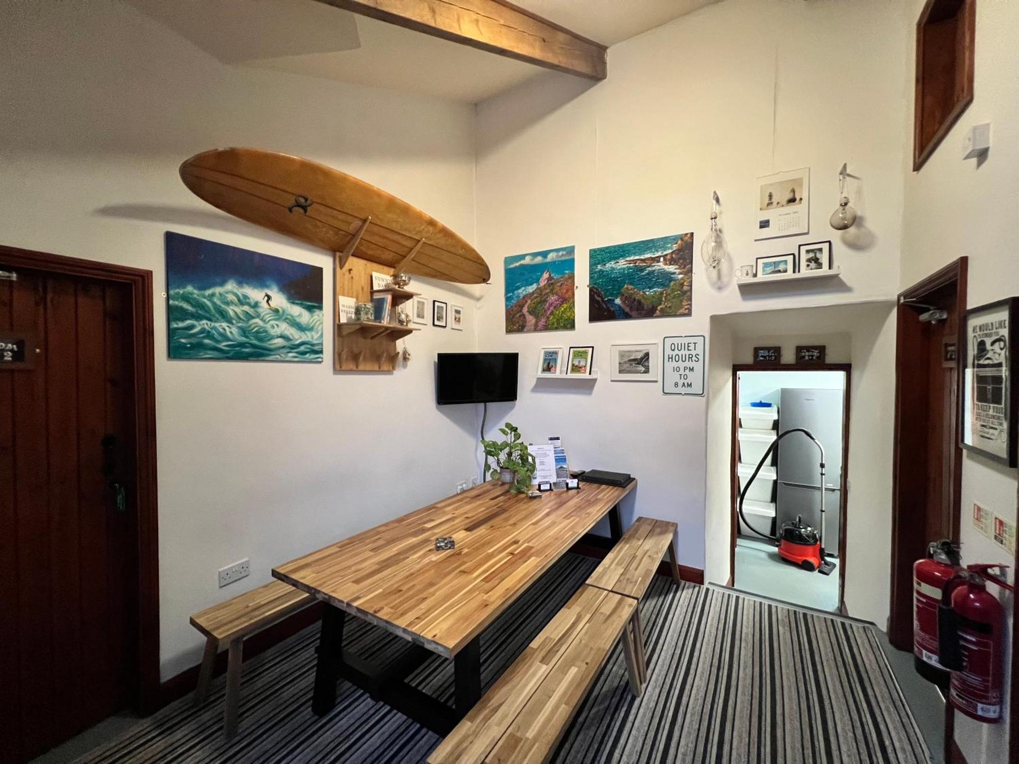 Lands End Hostel And B&B 세넨 외부 사진