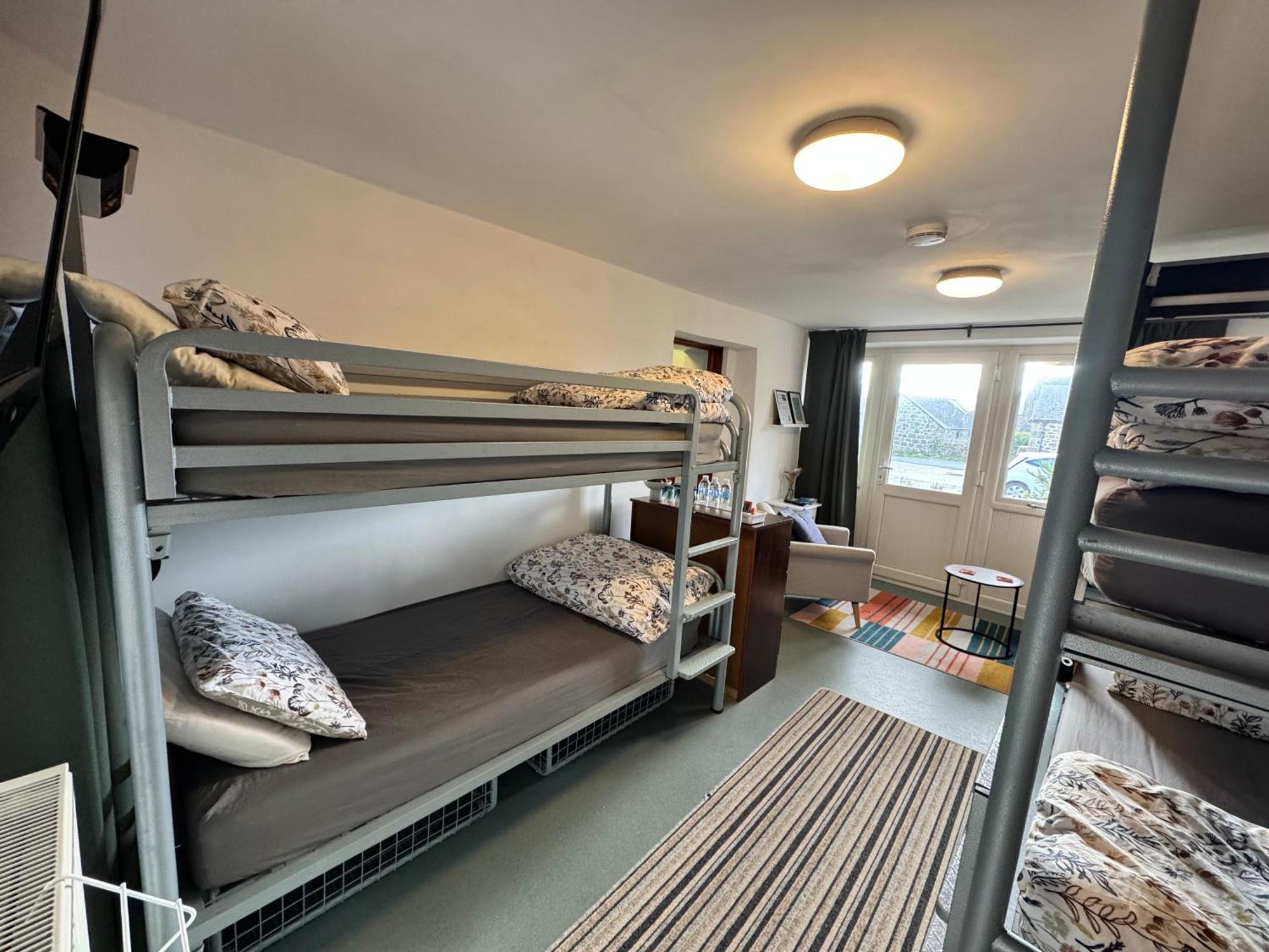 Lands End Hostel And B&B 세넨 외부 사진